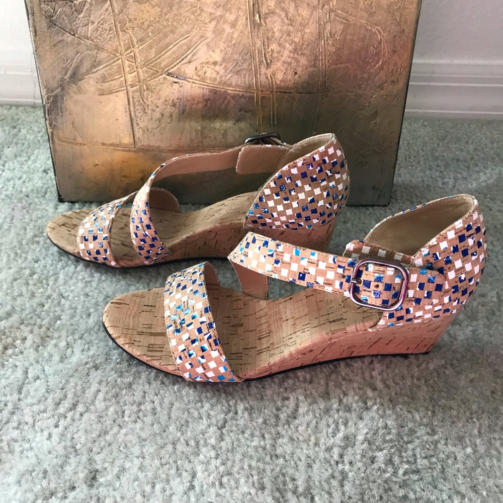 Woman’s shoe